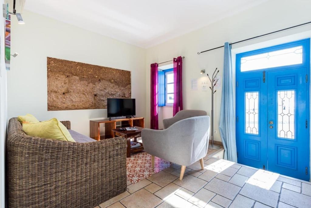 Holiday home Refurbished Beachfront House, Pool, Ac, Wifi, Albufeira, Sea View Albufeira